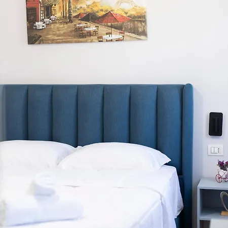 Hotel Tier
