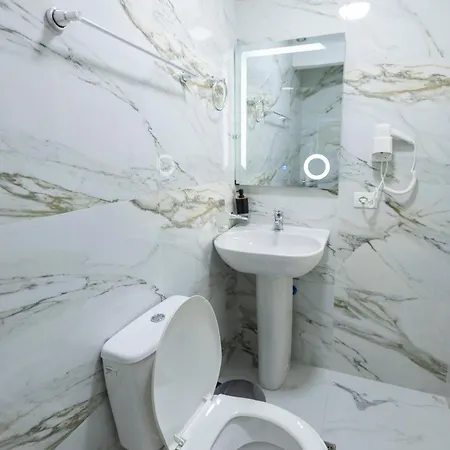 Tier מלון טיראנה