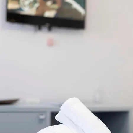 Tier מלון טיראנה